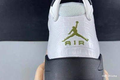 “Alligator” 6 Jordan GS Modern 634 384665- 7057 Air 0831